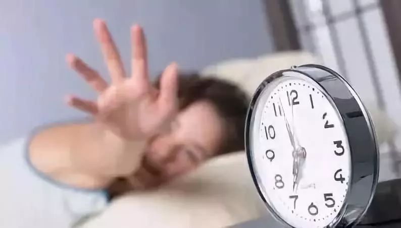 大便不能总憋着，否则易致癌！